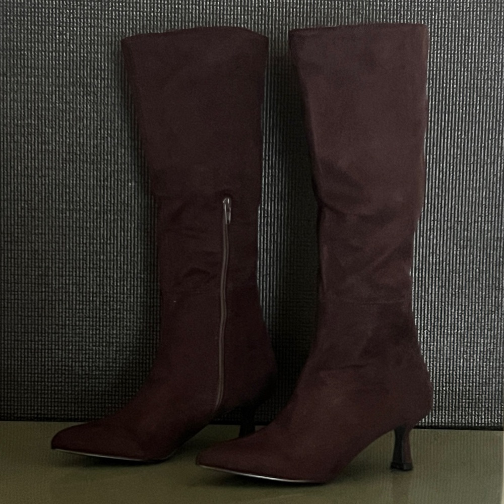 Nasty Gal brown Faux Suede, Pointed-Toe, Knee-high boots